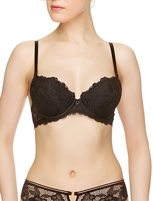 Lauma, Black Push-up Bra, On Model Front, 39J11