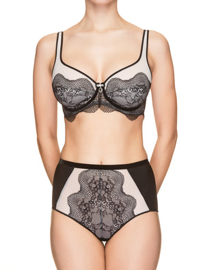 Lauma, Black Underwired Soft-cup Bra, On Model Front, 41H20