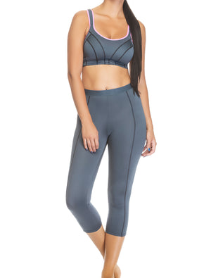 Lauma, Grey Sports Capri, On Model Front, 46D53