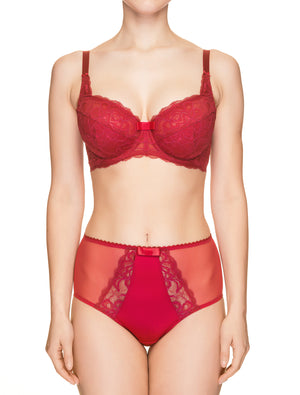 Lauma, Red Underwired Lace Bra, On Model Front, 47H20