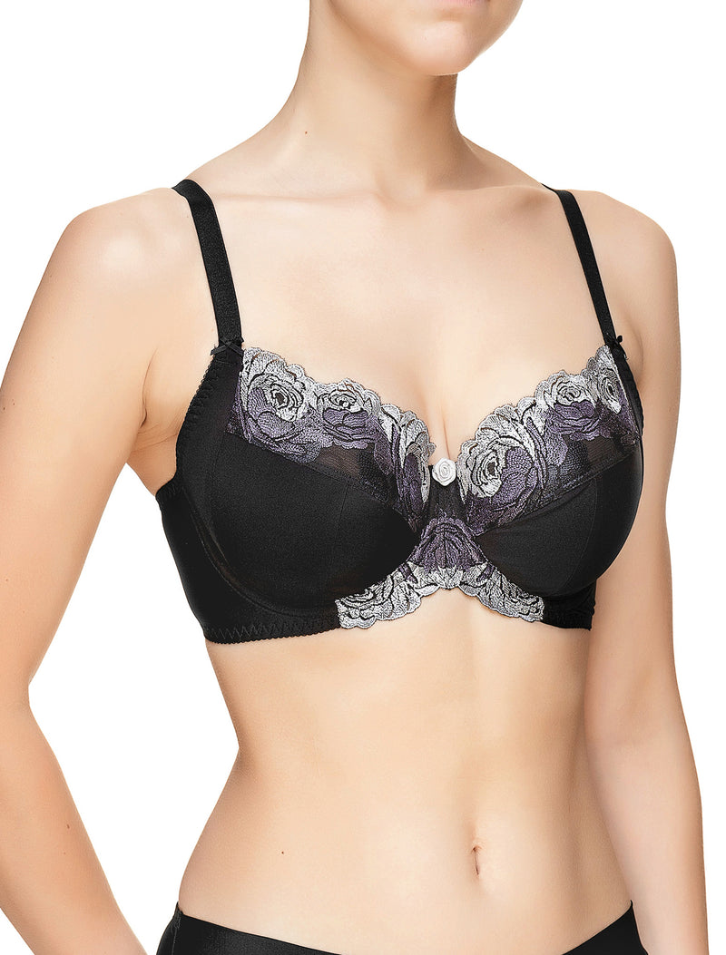 Lauma, Black Embroidery Underwired Bra, On Model Front, 53J20
