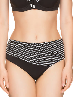Lauma, Black Swimwear Bikini Bottom, On Model Front, 62H51