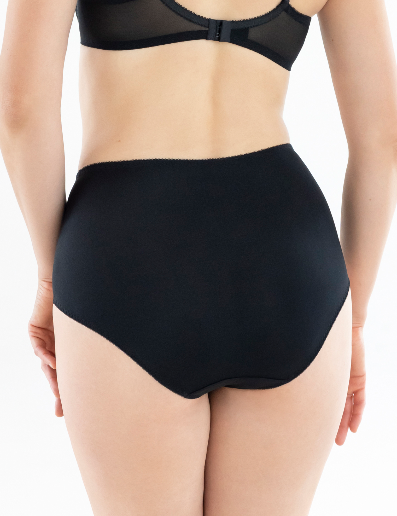 Lauma, Black High Waist Panties, On Model Back, 72F51