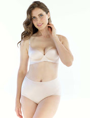 Lauma, Beige Seamless Wireless One Piece T-Shirt Bra, On Model Front, 77D30