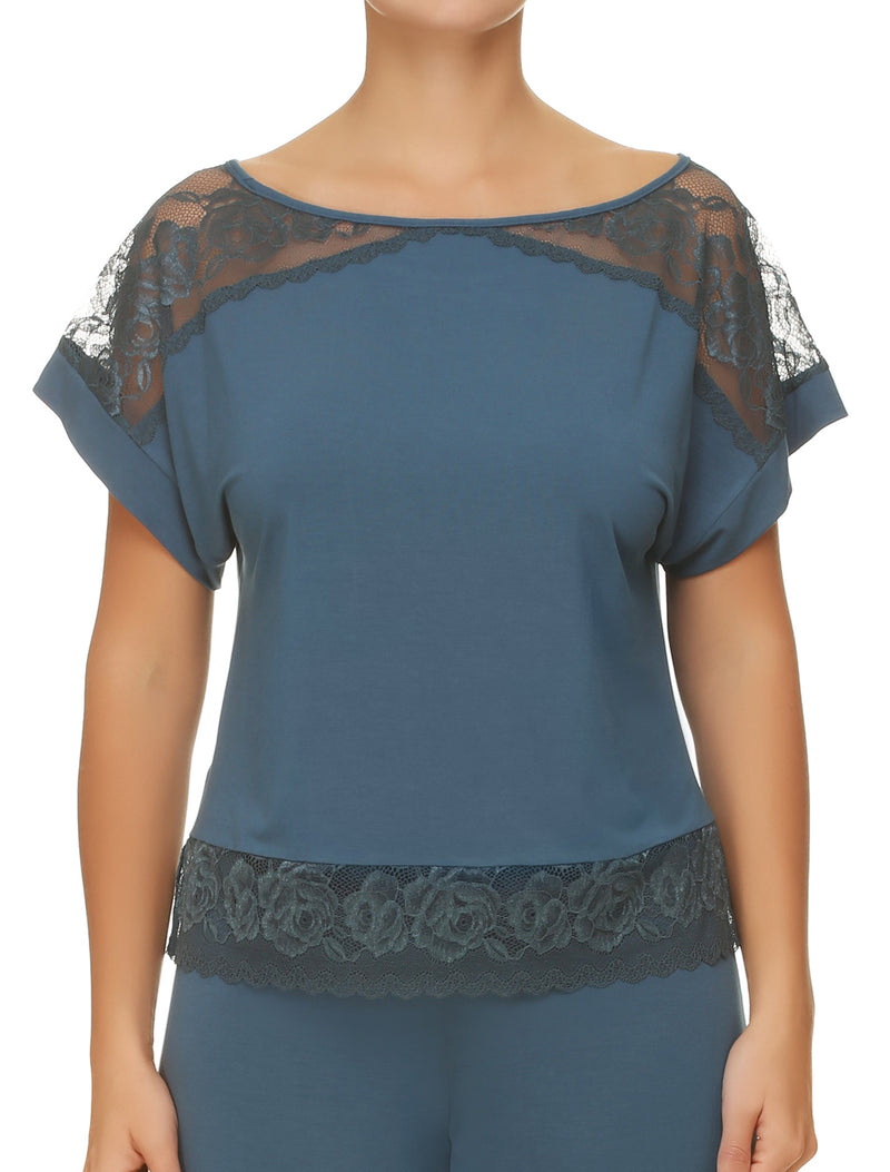 Lauma, Blue Viscose Pyjama Top, On Model Front, 77G91