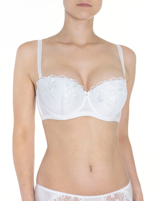 Lauma, White Balconette Bra, On Model Front, 77J30 