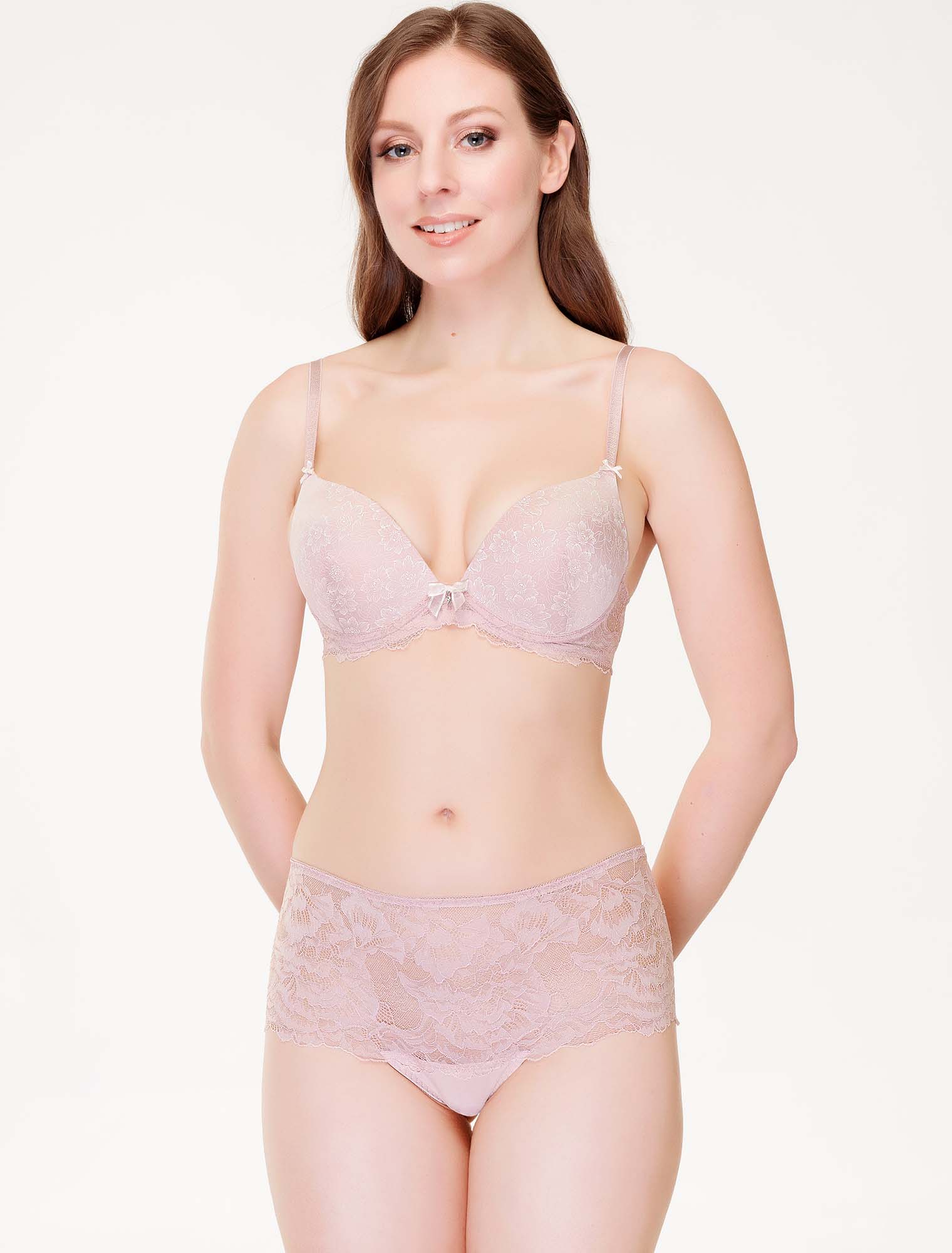 Lauma, Light Pink Moulded Push Up Bra, On Model Front, 89J35