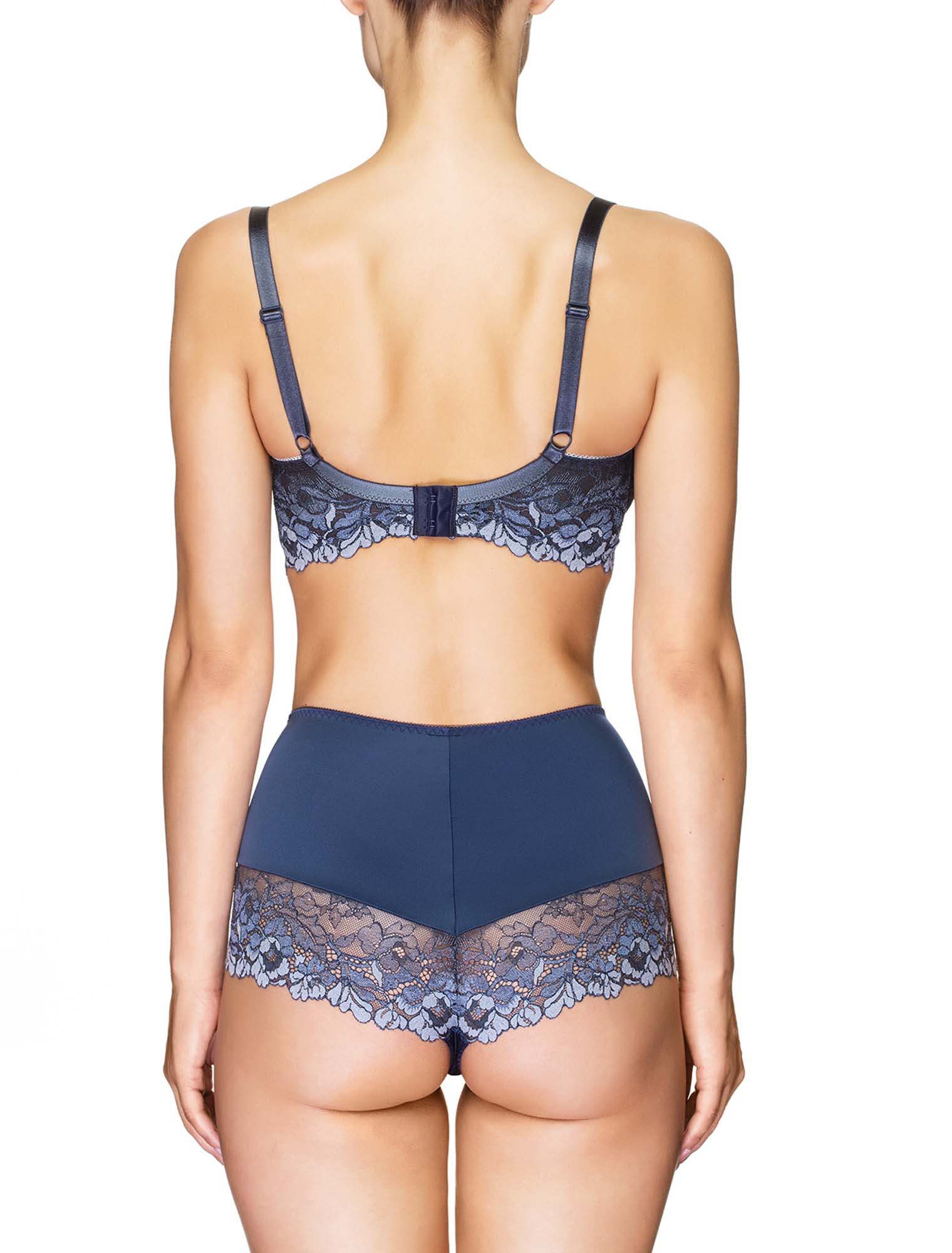 Lauma, Blue Half-padded Lace Bra, On Model Back, 91H40
