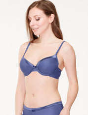 Lauma, Blue Moulded T-shirt Bra, On Model Front, 99570