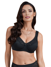 Lauma, Black Underwired Non-padded Bra, On Model Front, 02131